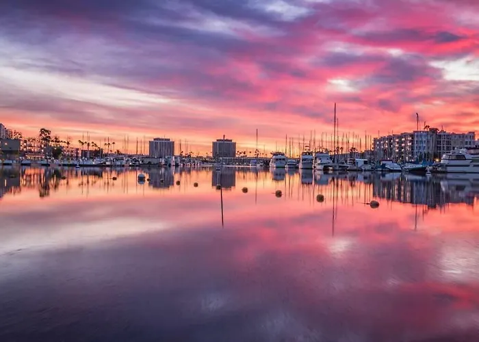 Private Room & Bathroom In Shared Oceanfront Home, Marina Del Rey